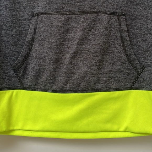 Nike hoodie - Picture 3 of 9